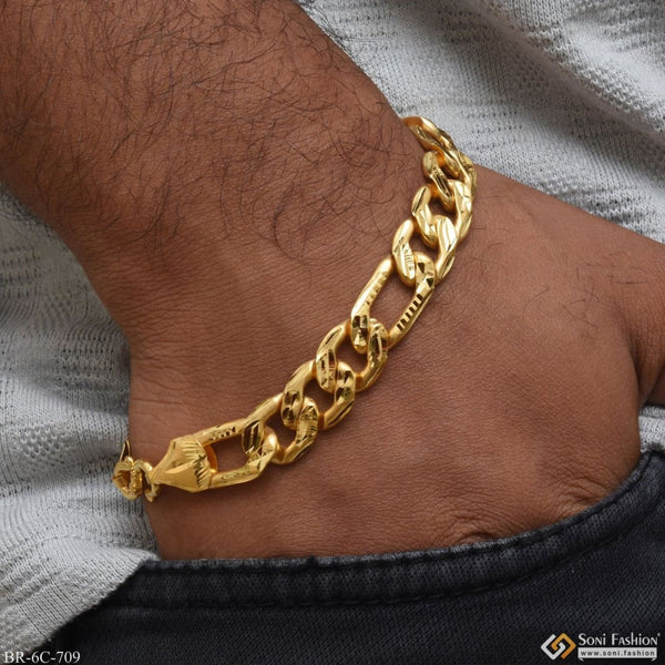 22ct Gold Men's Bracelet - £1870.00.00 (SKU:28789)